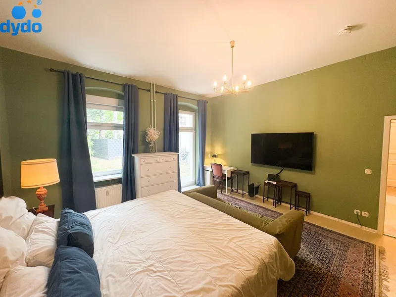 Diese wunderschöne vollmöblierte 1-Zimmer-Wohnung mit Terrasse wartet auf neue Mieter — photo 1